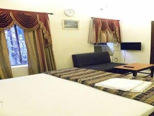 Hotel Esplanade Chambers Καλκούτα Εξωτερικό φωτογραφία